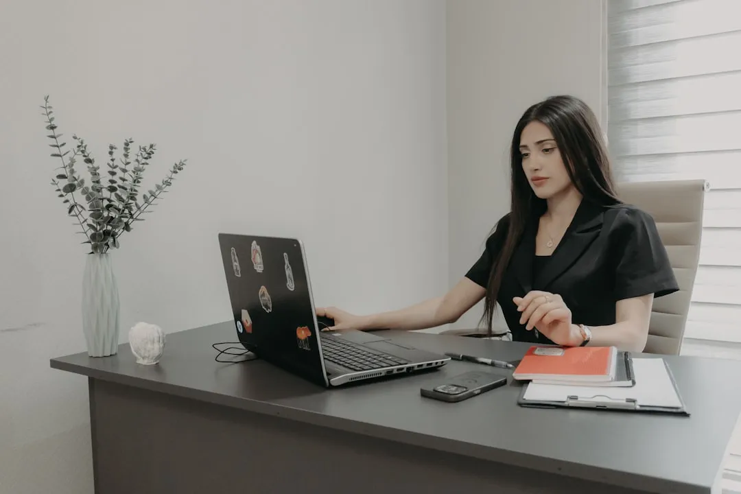 Photo digital office