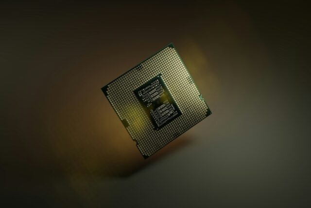 Photo laptop processor